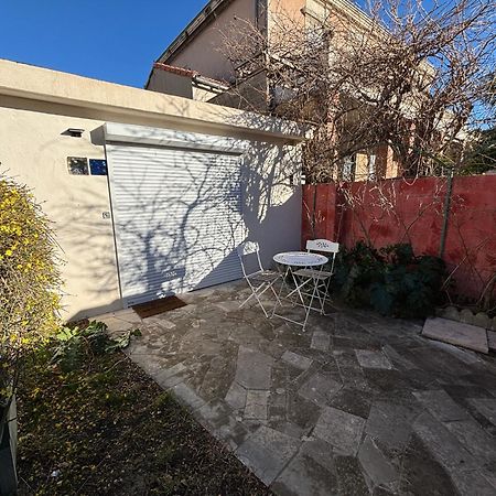 Studio Avec Clim Et Terrasse Proche Du Centre Ville D'Avignon Extérieur photo